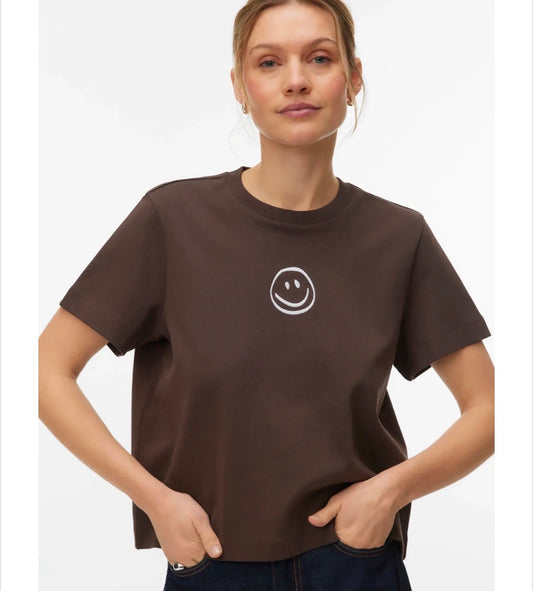 Vero Moda - SARA - Smiley front tee