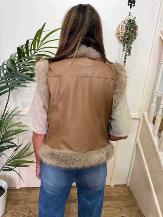 HARLEY - Faux leather/Fur trim gilet