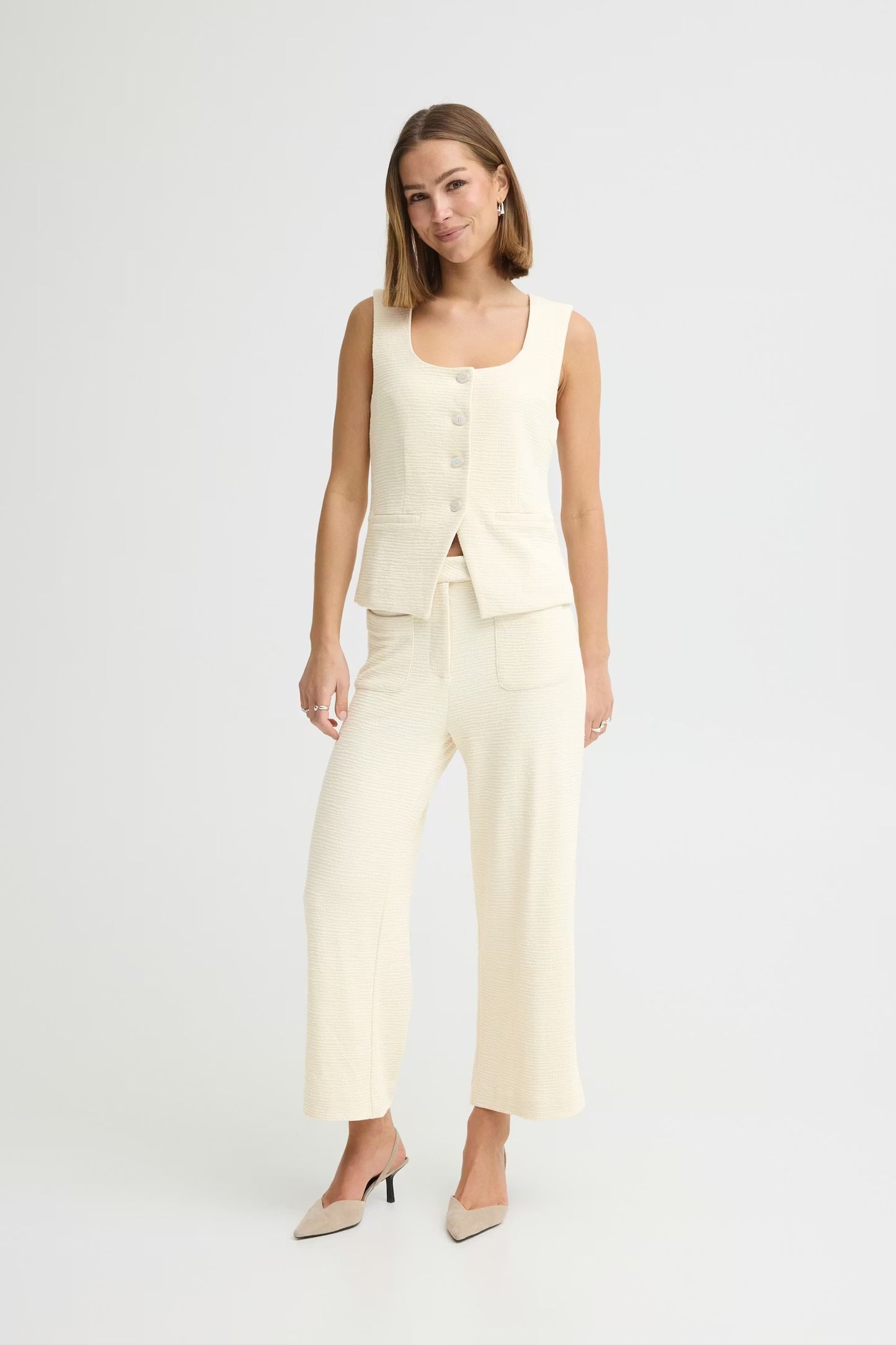 ICHI - KATE LUMINA - Textured button front waistcoat