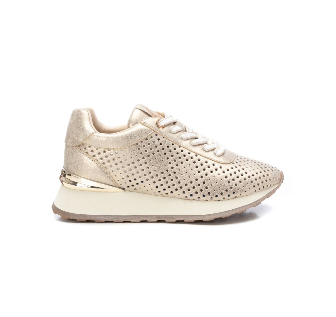 XTI - 143778 - Metallic sporty style trainer