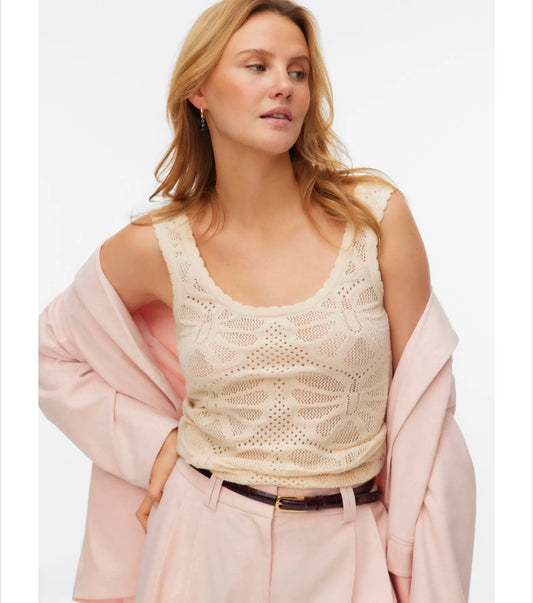 Vero Moda - CARLIN - Crochet vest top