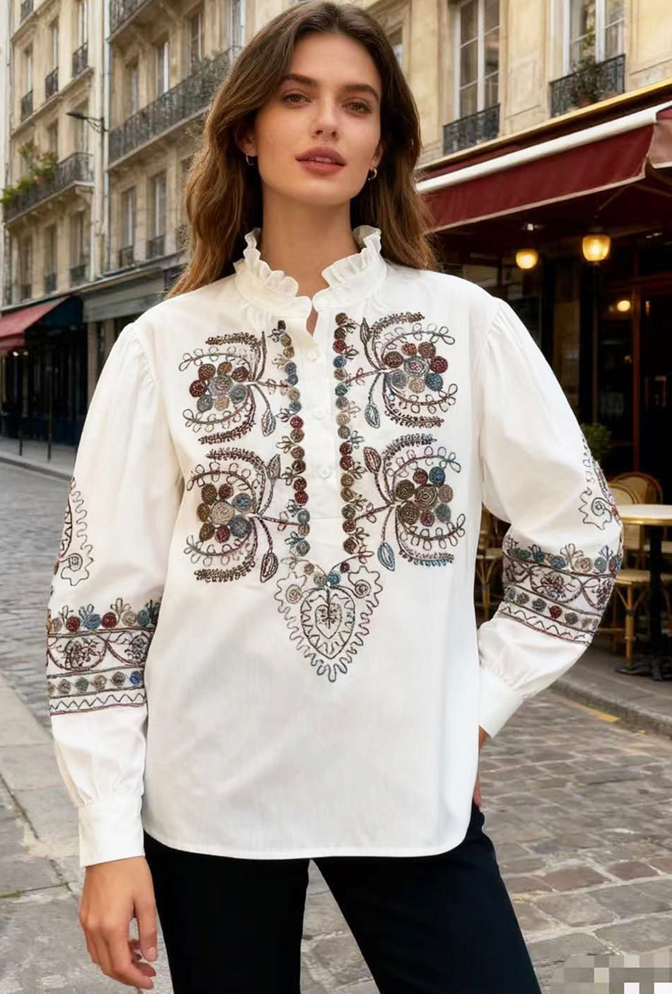JAIDA - Embroidered detail blouse