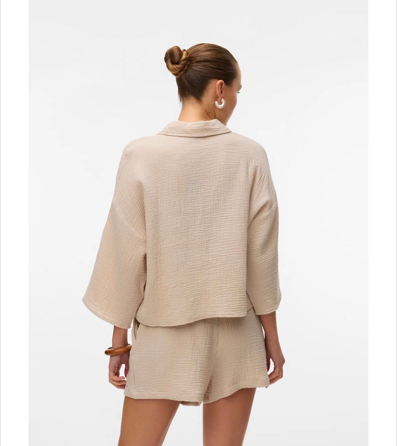 Vero Moda - NATALI - Soft crinkle shorts
