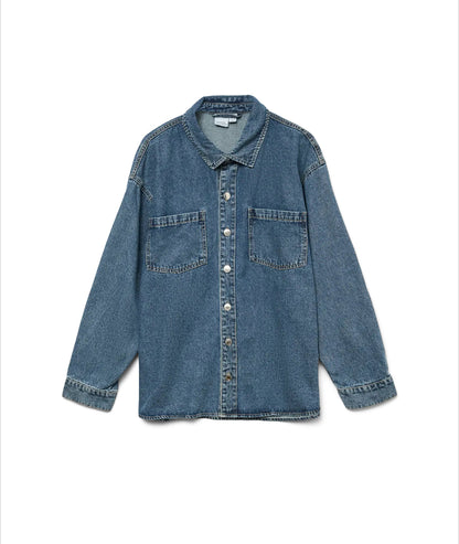 Vero Moda - JENNIE - Oversized denim Shacket