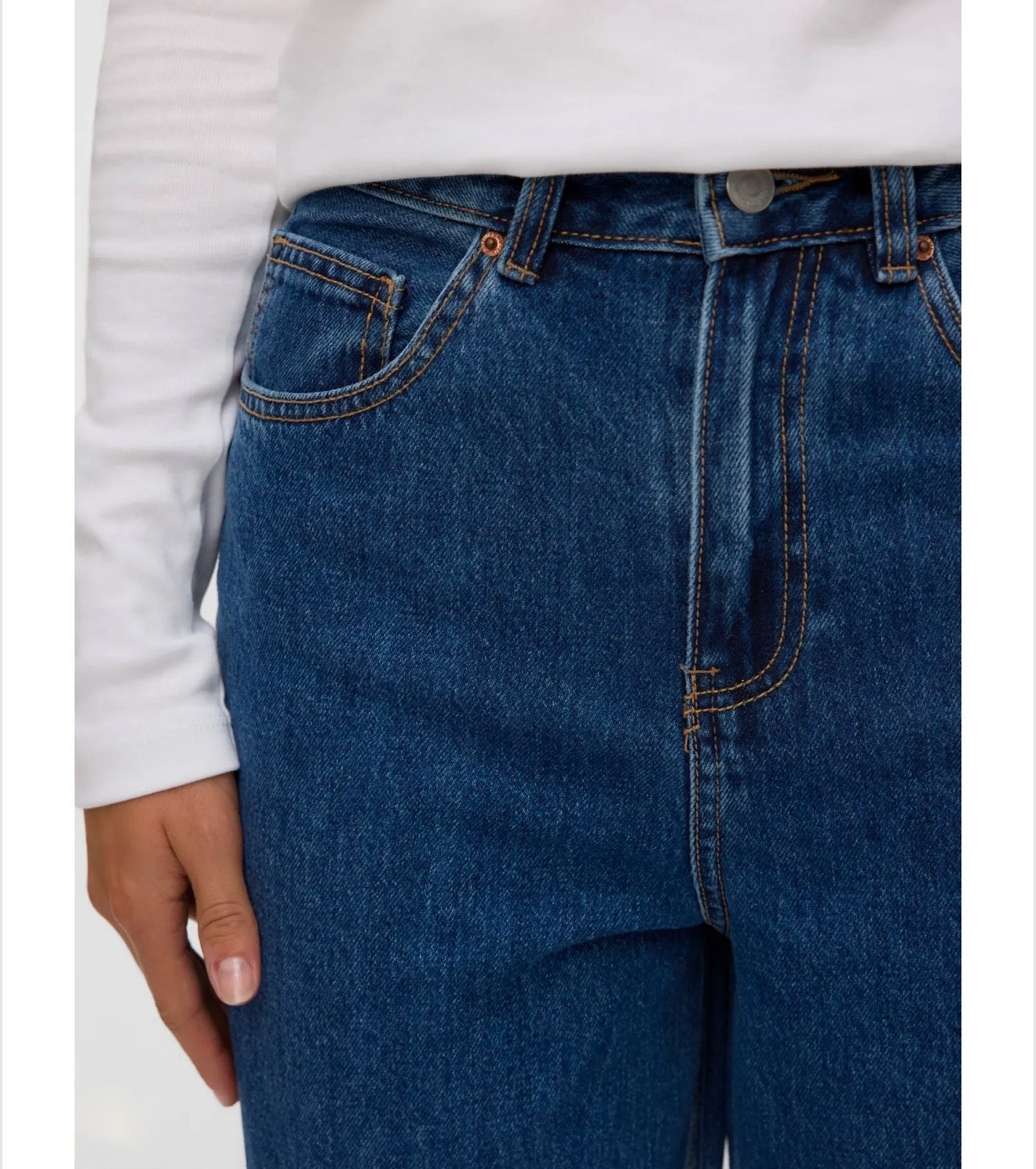 Vero Moda - BILLIE - Barrel High rise ankle jeans - Mid Denim