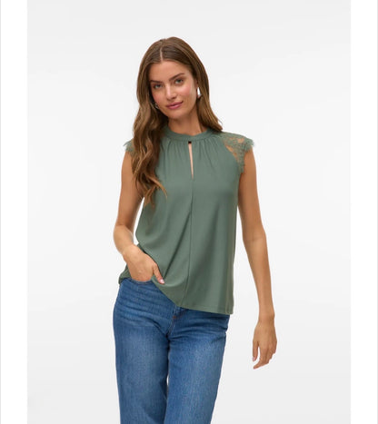 Vero Moda - MILLA - Lace detail sleeveless top