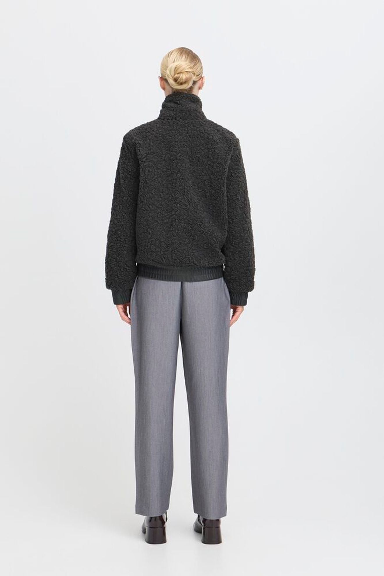 B.Young - ANAMAJ - Teddy bomber jacket