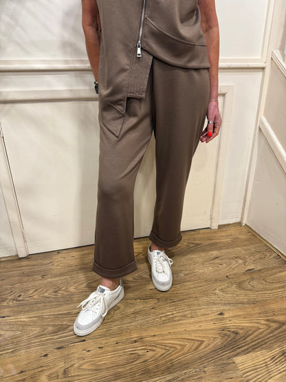 Malissa J - WF2709B - Super soft wide leg jogger