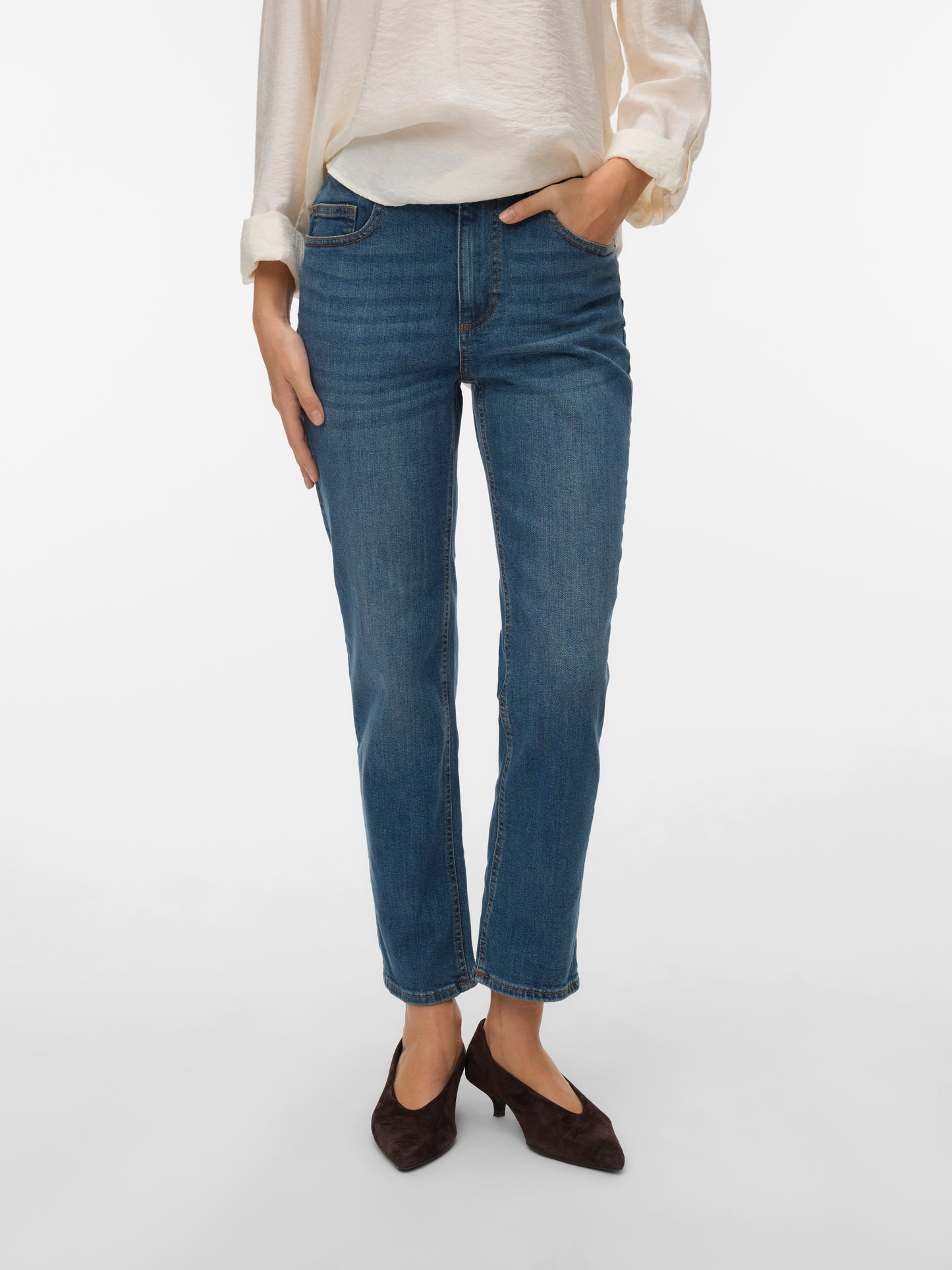 Vero Moda - ROSIE - Mid rise ankle length jeans
