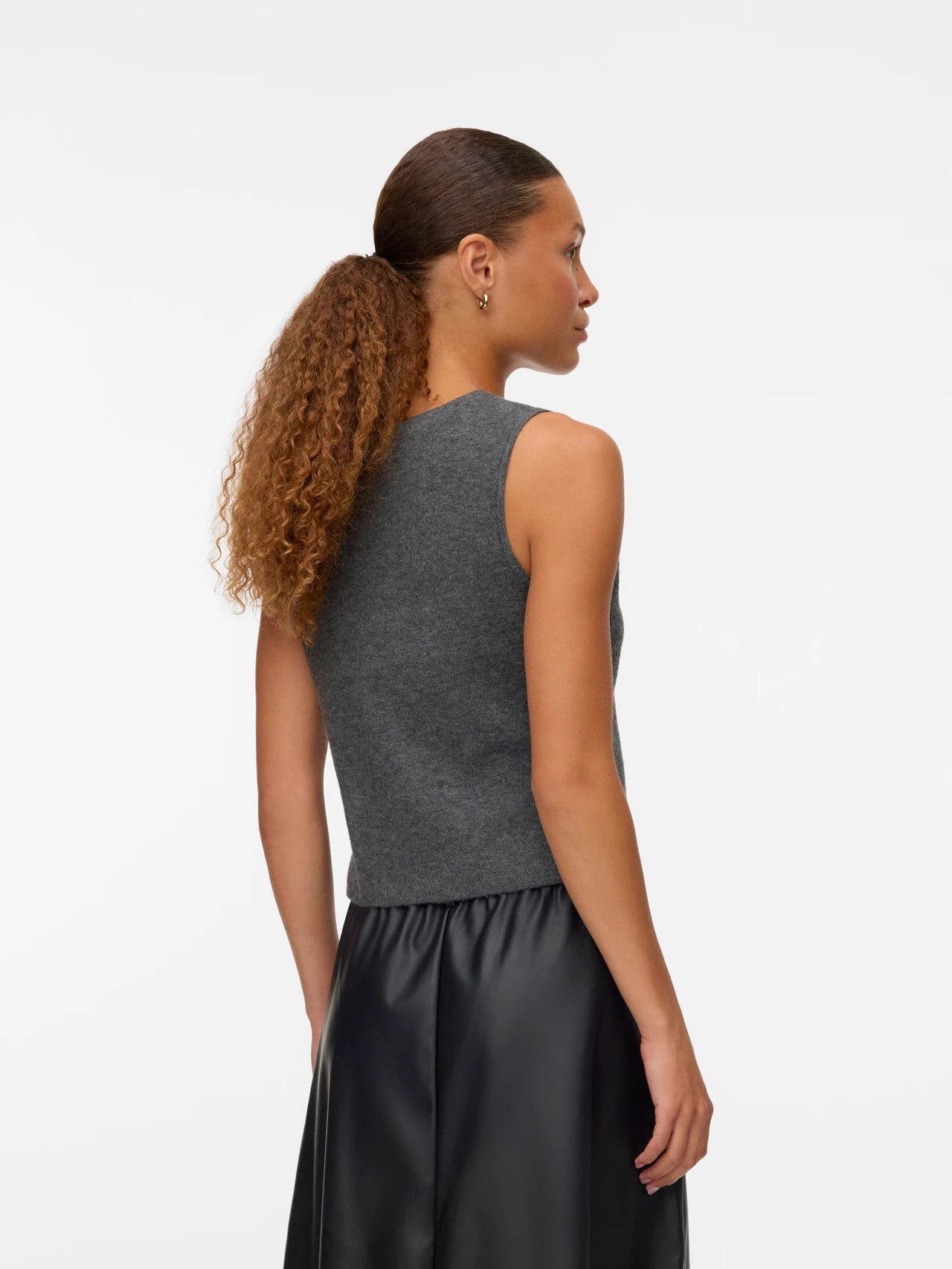 Ver Moda - BRISA - Knitted 2 button waistcoat