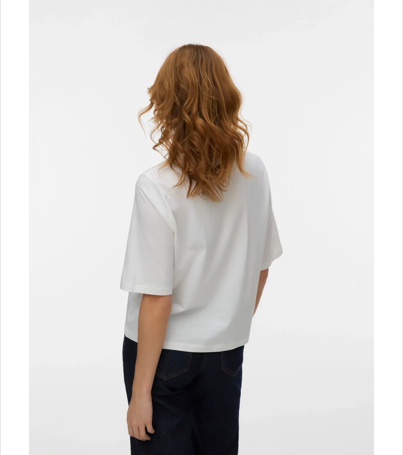 Vero Moda - NAOMI - Floral ‘Breeze’ slogan t.shirt