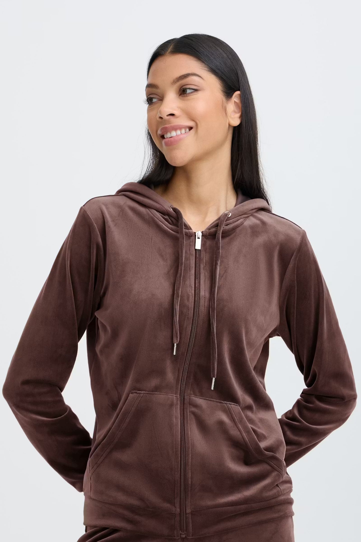 B.Young - MITZA - Velour tracksuit