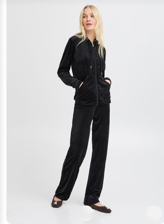 B.Young - Mitza - Velour leisure suit