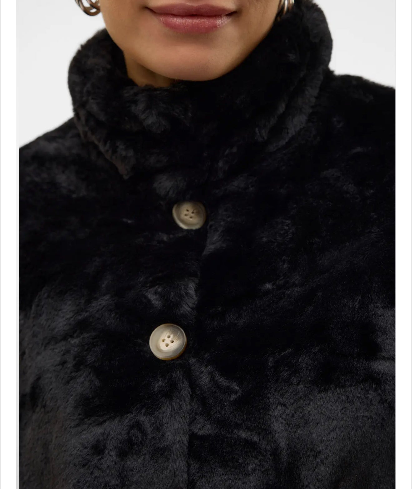 Vero Moda - SONJAEVA - Faux fur jacket