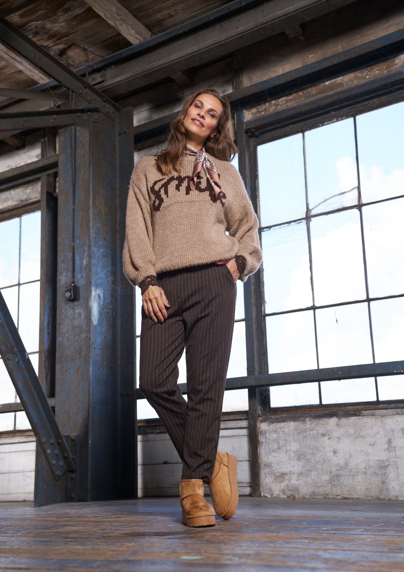 Marta - TULIP - Smile slogan knitted jumper