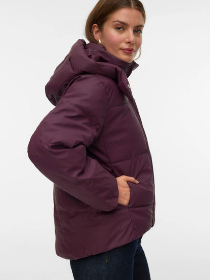 Vero Moda - GERTAKYLIE - Coated puffa coat