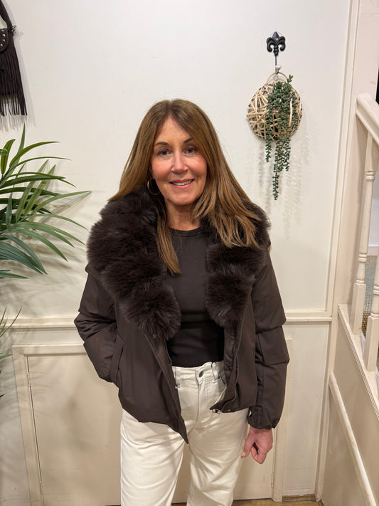 LACEN - Detachable faux fur trim jacket