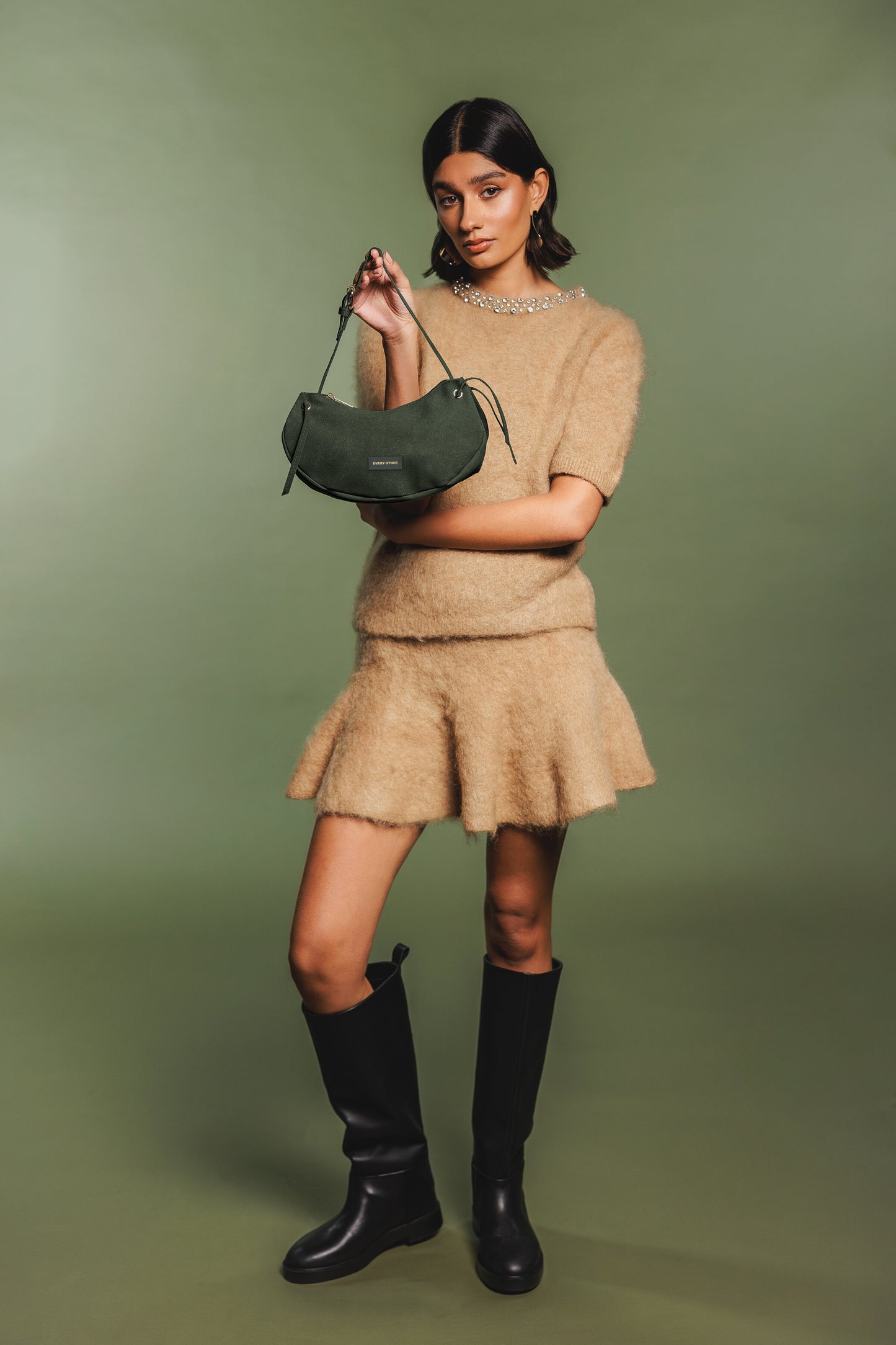 Every Other - 12073 - Small Tassel Slouch Shoulder