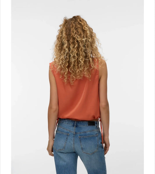 Vero Moda - MIRA - Satin drawstring bottom top