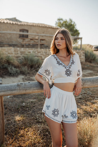 Piti Cuiti - L139 - Saba embroidered co-ord