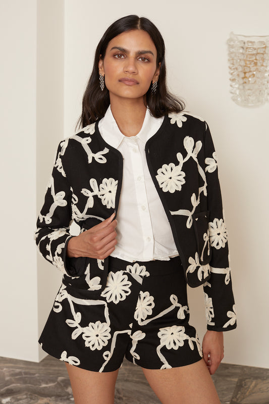 Jovonna London - MARGO 2 - Appliqué detail jacket