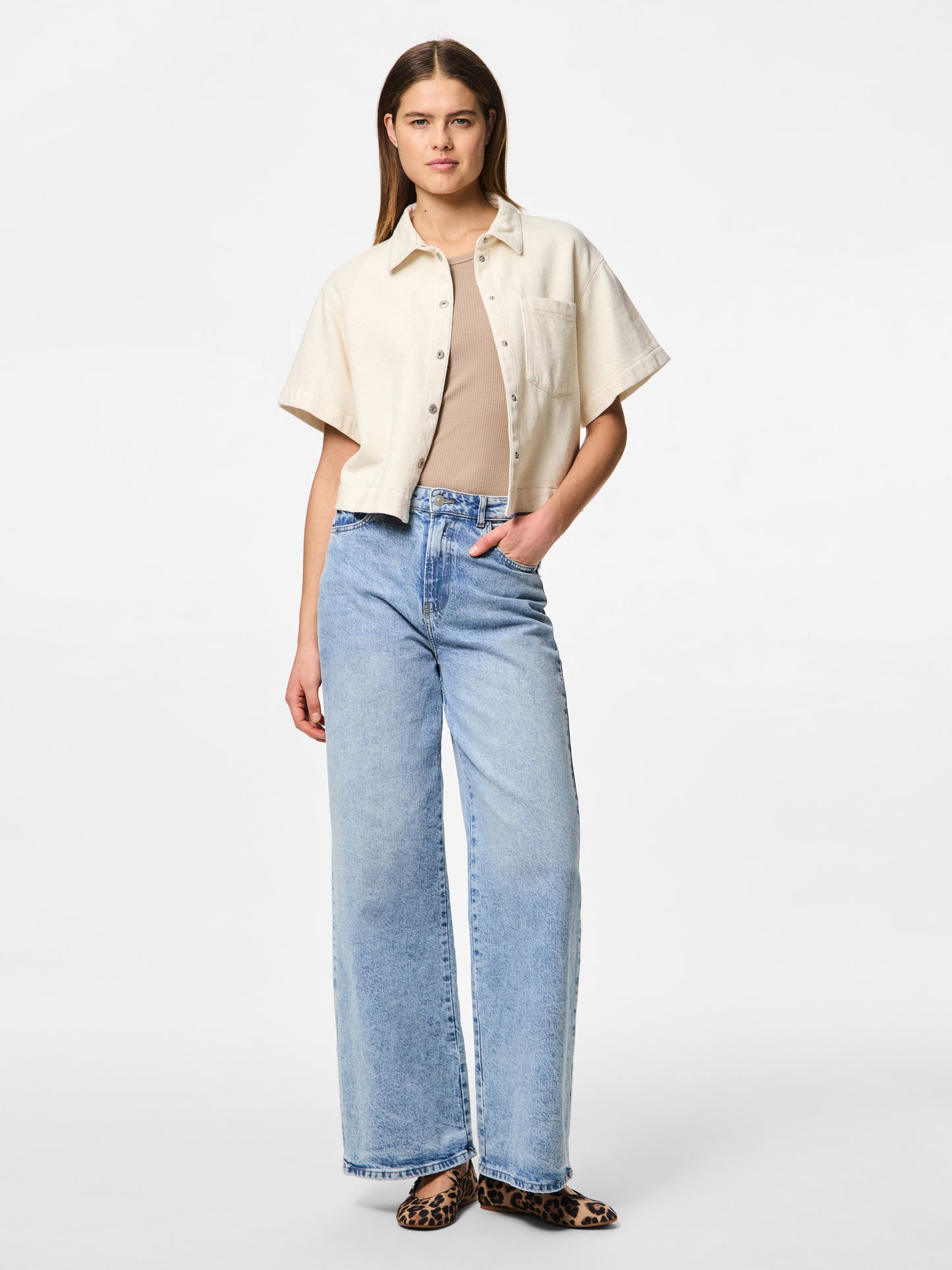 PIECES - SAVANNA - Twill short sleeve jacket