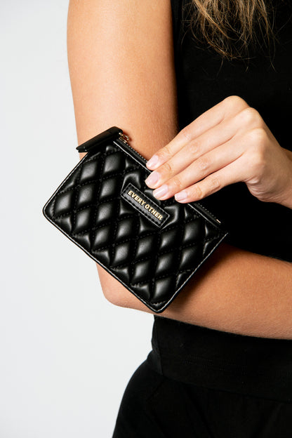 Every Other - 12134 - Quilted card holder